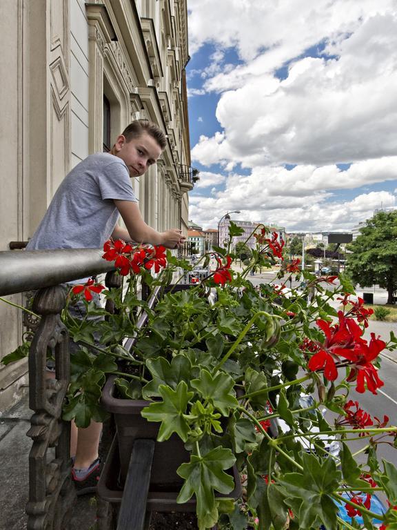 A Plus Hotel & Hostel Prag Exterior foto
